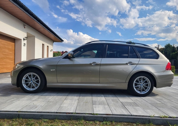 BMW Seria 3 cena 27000 przebieg: 175300, rok produkcji 2009 z Łowicz małe 106